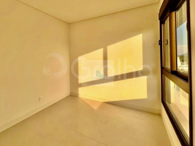 Apartamento de 63m² com 2 quartos sendo 1 suíte em Jurerê: 7ª foto da galeria de imagens do imóvel