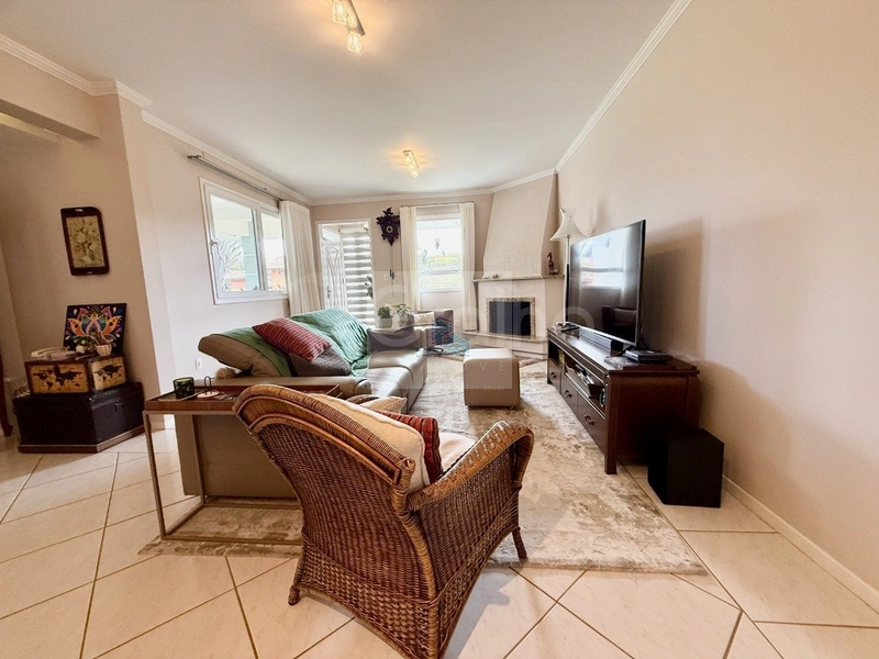 Casa de 295m² com 3 suítes em Cacupé: 10ª foto da galeria de imagens do imóvel