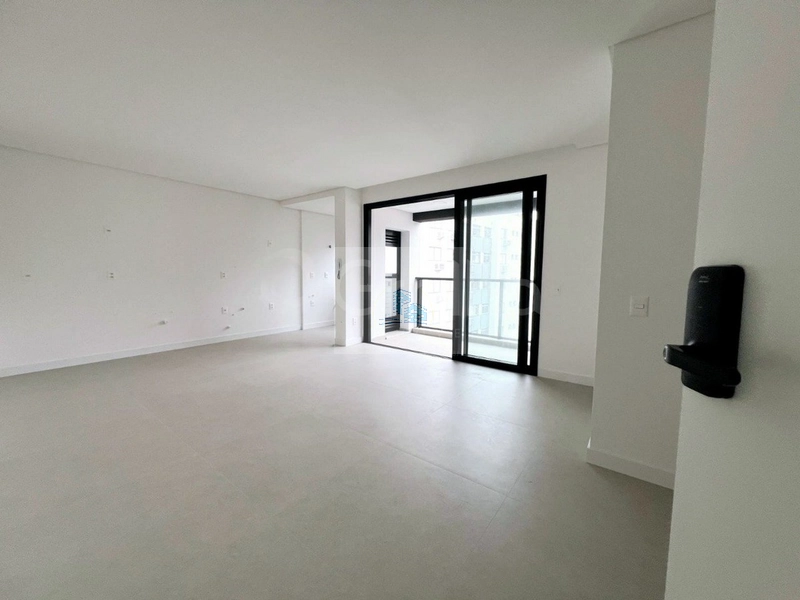 Apartamento de 87m² com 3 quartos sendo 1 suíte no Centro: 3ª foto da galeria de imagens do imóvel