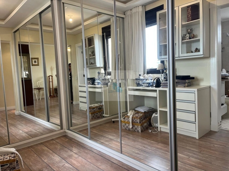 Apartamento à venda no Centro de Florianópolis: 7ª foto da galeria de imagens do imóvel