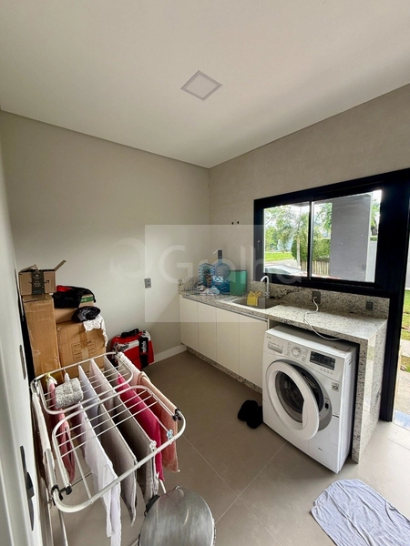 Casa residencial com 4 suítes com 300m² em Jurerê Internacional.: 9ª foto da galeria de imagens do imóvel