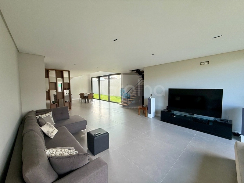 Casa residencial com 4 suítes com 300m² em Jurerê Internacional.: 11ª foto da galeria de imagens do imóvel