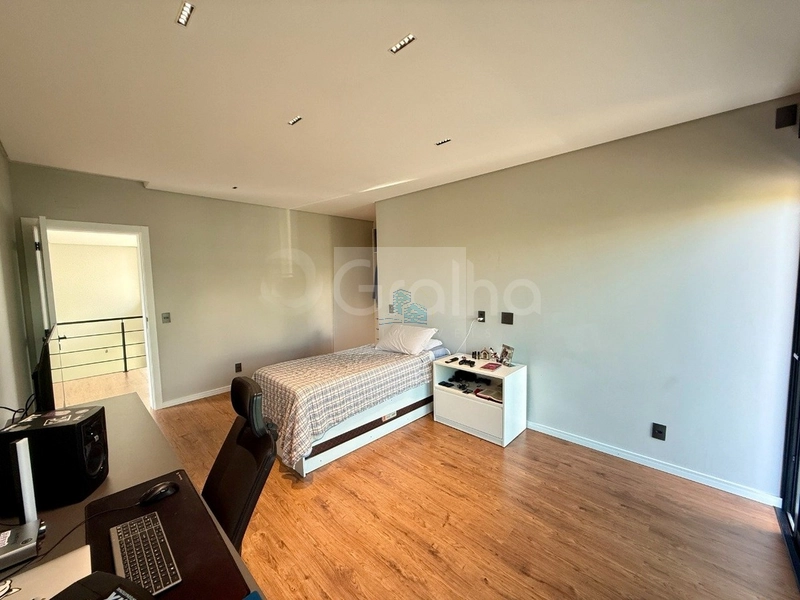 Casa residencial com 4 suítes com 300m² em Jurerê Internacional.: 14ª foto da galeria de imagens do imóvel