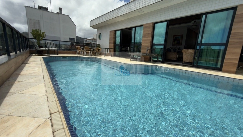 Cobertura Duplex de 418m² com 3 suítes no Centro: 13ª foto da galeria de imagens do imóvel