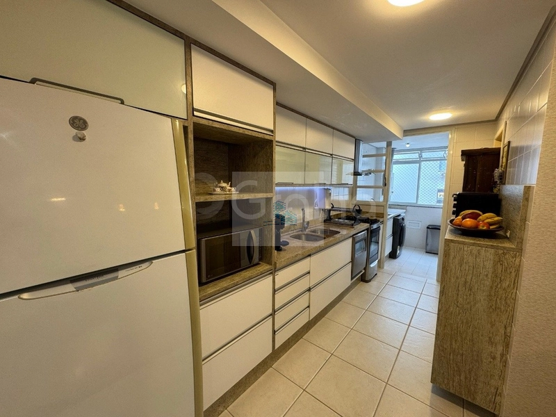 Apartamento de 108m² com 4 quartos sendo 1 suíte no Centro: 10ª foto da galeria de imagens do imóvel