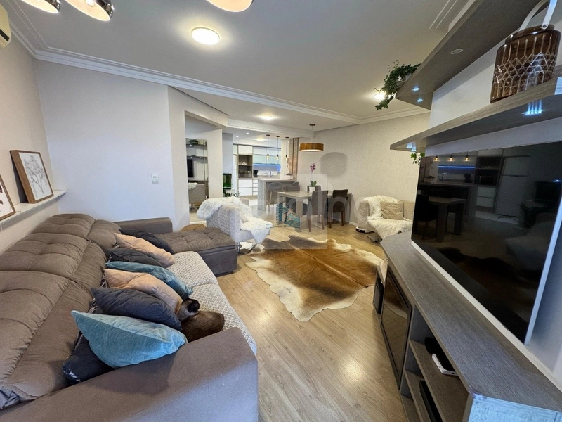 Apartamento de 108m² com 4 quartos sendo 1 suíte no Centro: 4ª foto da galeria de imagens do imóvel