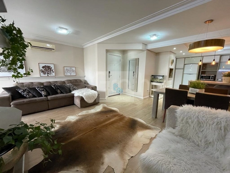 Apartamento de 108m² com 4 quartos sendo 1 suíte no Centro: 9ª foto da galeria de imagens do imóvel