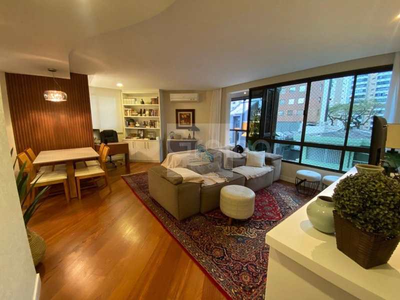 Apartamento à venda próximo ao Beira mar Shopping – Centro, Floripa: 2ª foto da galeria de imagens do imóvel