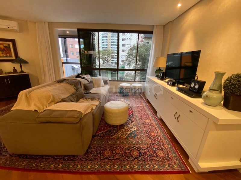 Apartamento à venda próximo ao Beira mar Shopping – Centro, Floripa