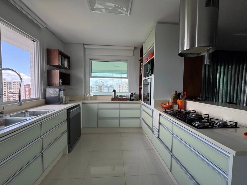 Apartamento com 3 suítes com 168m² no Centro de Florianópolis: 15ª foto da galeria de imagens do imóvel