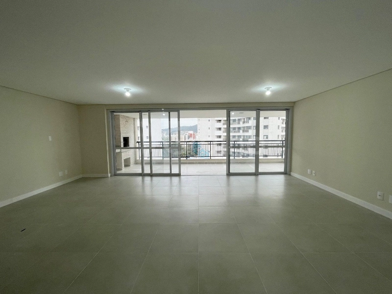 Apartamento com 4 quartos e 170m² privativos no Itacorubi, Floripa: 1ª foto da galeria de imagens do imóvel