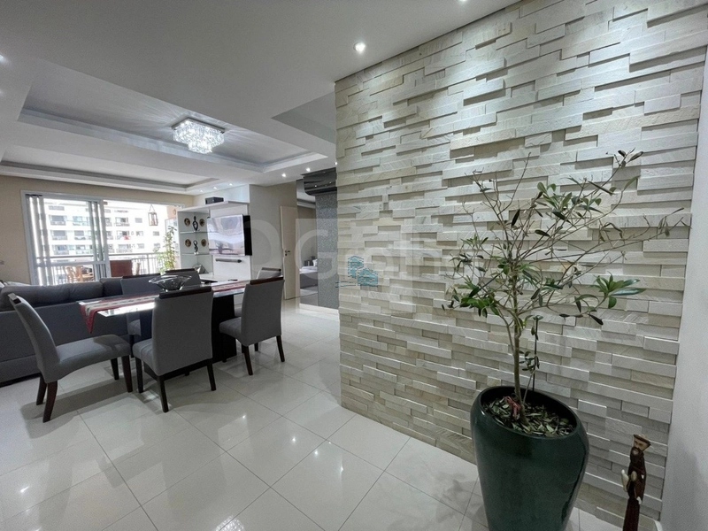 Apartamento de Alto Padrão no Itacorubi — 3 dormitórios: 2ª foto da galeria de imagens do imóvel