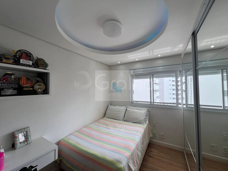 Apartamento de Alto Padrão no Itacorubi — 3 dormitórios: 14ª foto da galeria de imagens do imóvel