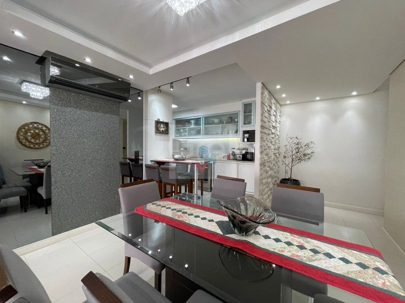 Apartamento de Alto Padrão no Itacorubi — 3 dormitórios: 7ª foto da galeria de imagens do imóvel