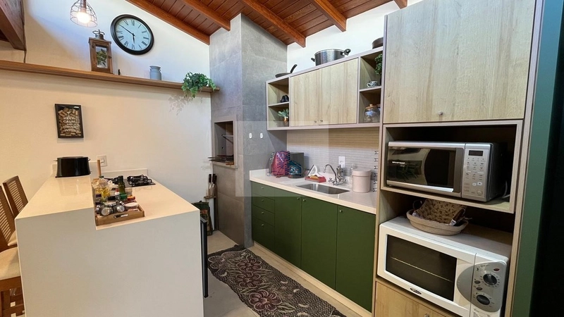 Casa em Florianópolis (ponta das canas) com 2 dormitórios: 6ª foto da galeria de imagens do imóvel