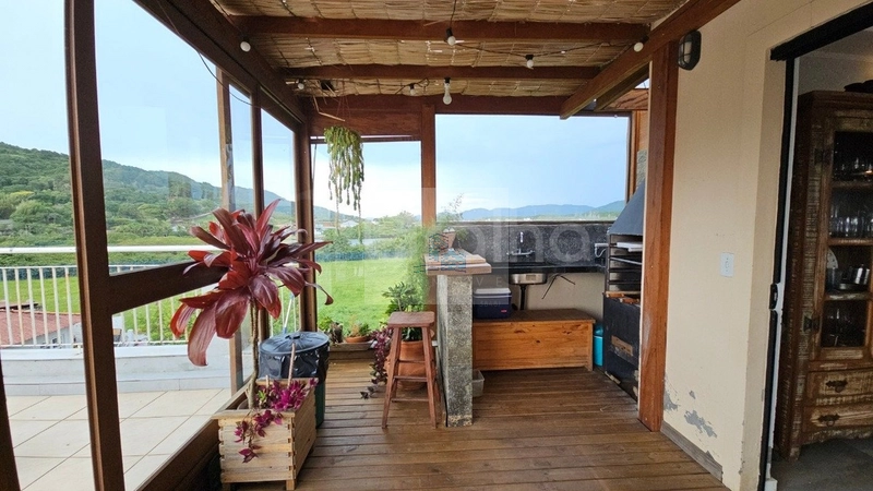 Predio ou pousada a venda na Barra da Lagoa: 12ª foto da galeria de imagens do imóvel