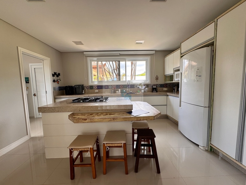 Casa condomínio fechado com 3 suítes com 280m² no Ratones: 5ª foto da galeria de imagens do imóvel