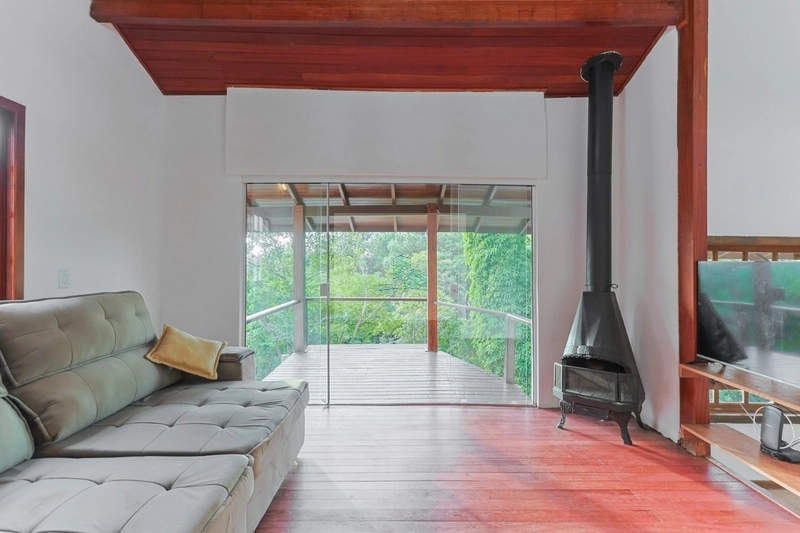 Casa com 4 quartos sendo 2 suítes no bairro Córrego grande