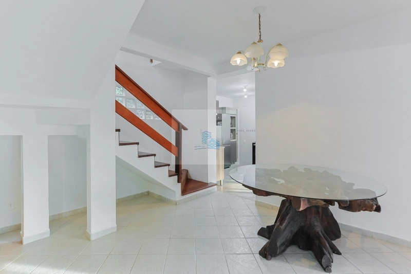 Casa com 4 quartos sendo 2 suítes no bairro Córrego grande: 13ª foto da galeria de imagens do imóvel