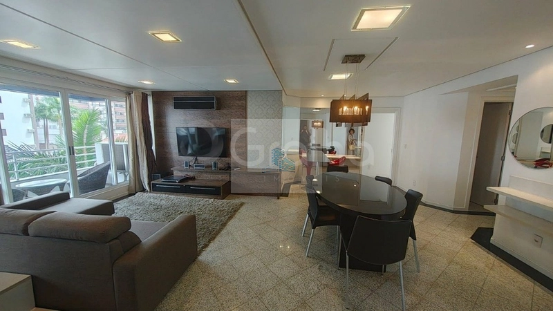 Apartamento de 151m² com 4 quartos sendo 1 suíte no Centro: 2ª foto da galeria de imagens do imóvel