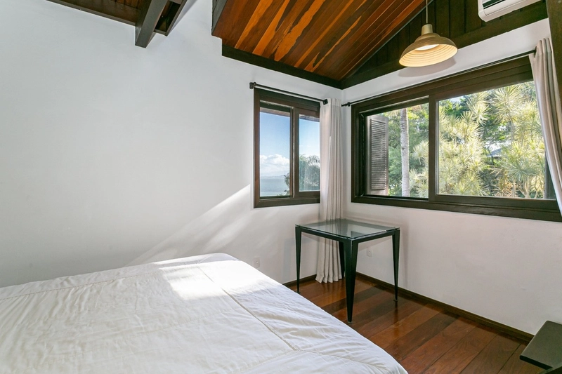 Casa residencial com 5 quartos em Santo Antônio de Lisboa, vista mar: 11ª foto da galeria de imagens do imóvel