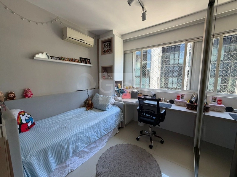 Apto a venda no centro Floripa perto Vadal Ramos: 13ª foto da galeria de imagens do imóvel