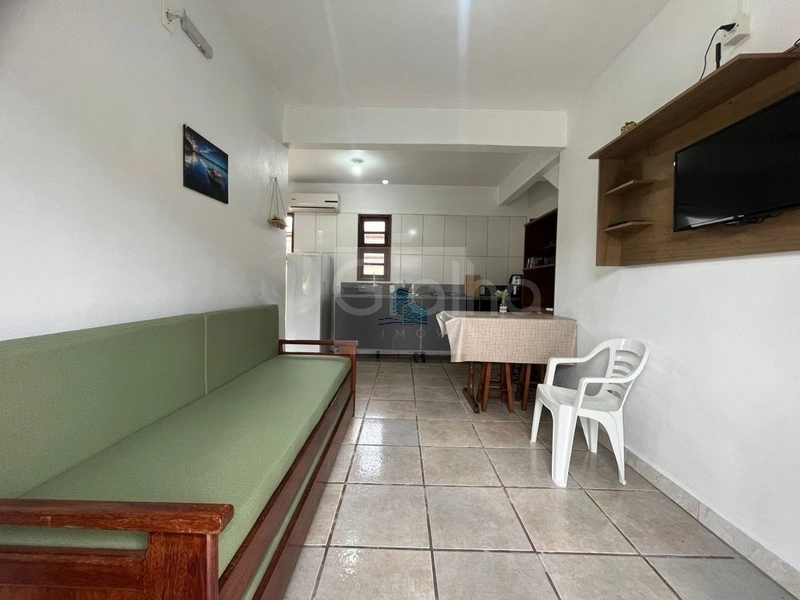 Pousada com 14 quartos sendo 10 suítes no bairro Canasvieiras: 3ª foto da galeria de imagens do imóvel