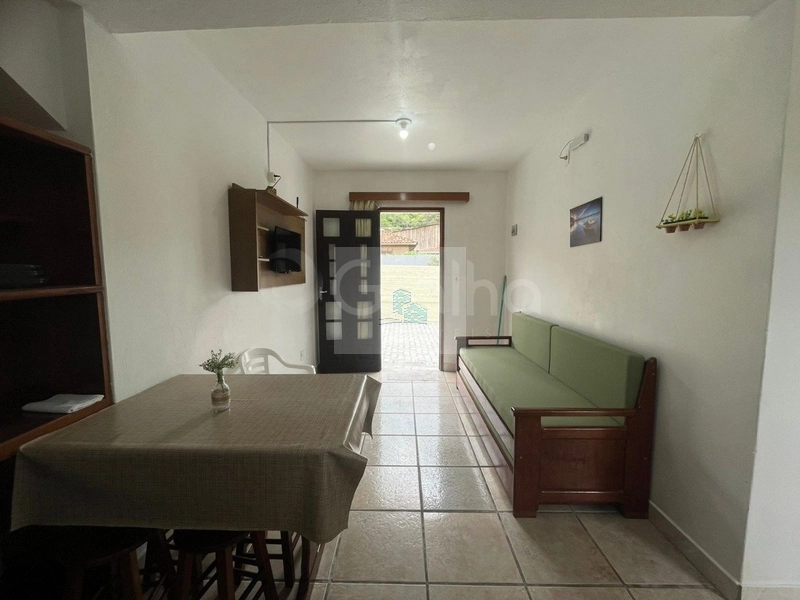 Pousada com 14 quartos sendo 10 suítes no bairro Canasvieiras: 4ª foto da galeria de imagens do imóvel