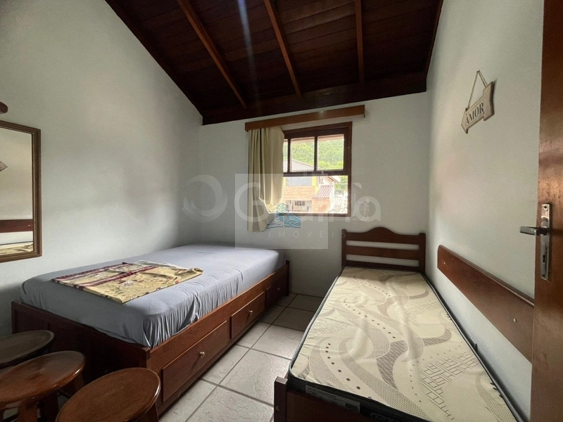 Pousada com 14 quartos sendo 10 suítes no bairro Canasvieiras: 9ª foto da galeria de imagens do imóvel