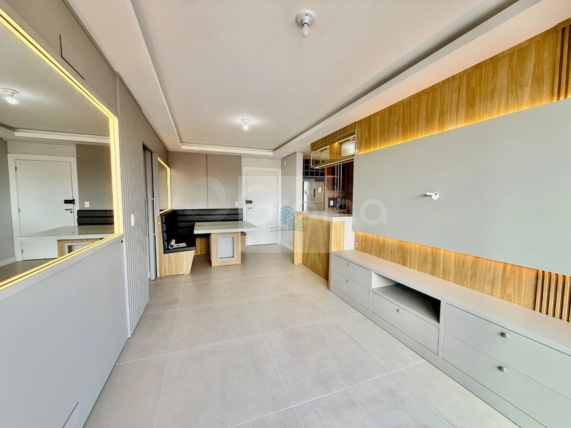 Apartamento de 65m² com 2 quartos sendo 1 suíte em Canasvieiras: 3ª foto da galeria de imagens do imóvel