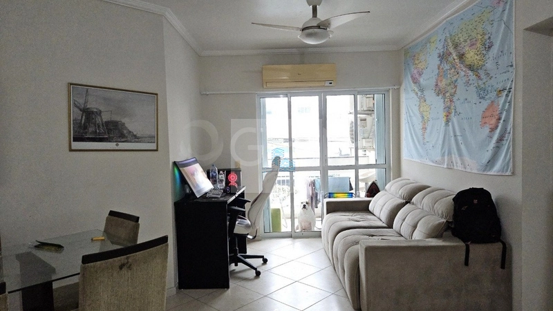 Apartamento de 66m² com 2 quartos sendo 1 suíte em Canasvieiras