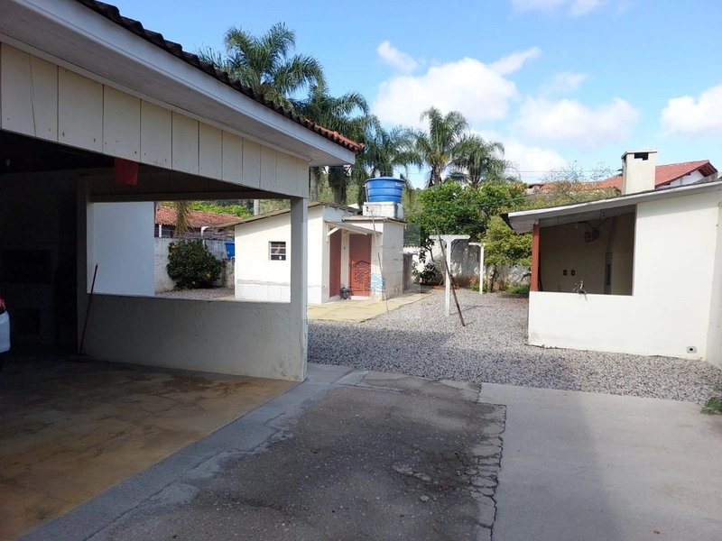 Hotel/Pousada de 240m² no bairro Canasvieiras: 14ª foto da galeria de imagens do imóvel