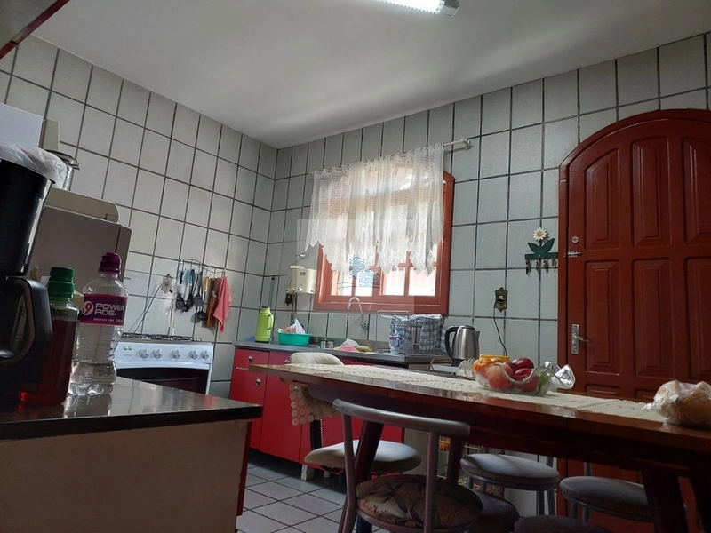 Hotel/Pousada de 240m² no bairro Canasvieiras: 9ª foto da galeria de imagens do imóvel