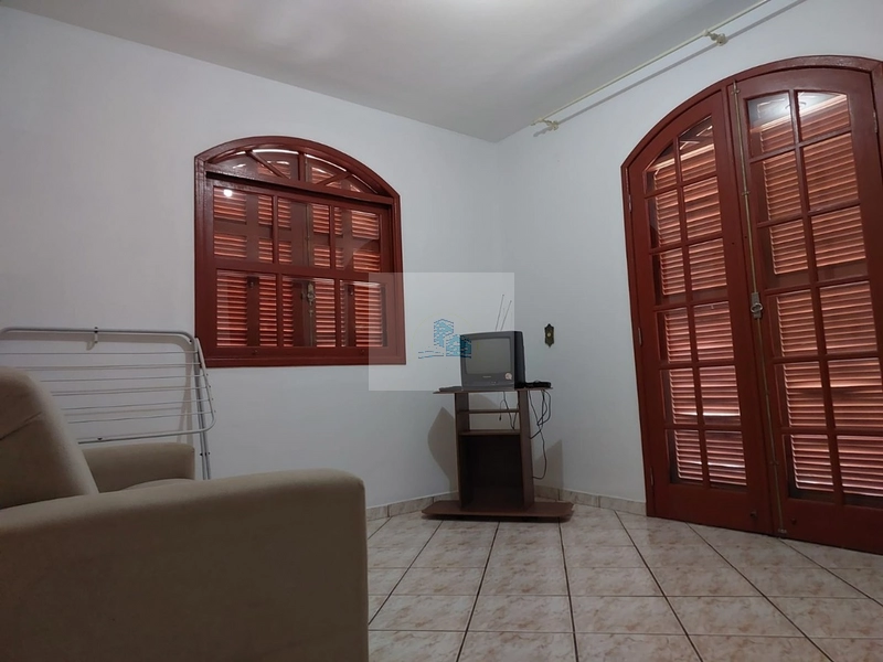 Hotel/Pousada de 240m² no bairro Canasvieiras: 2ª foto da galeria de imagens do imóvel