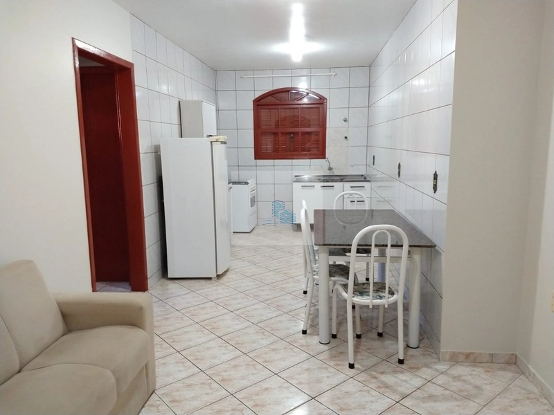 Hotel/Pousada de 240m² no bairro Canasvieiras: 7ª foto da galeria de imagens do imóvel