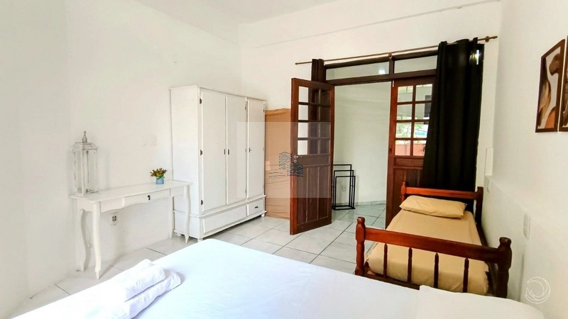 Hotel/Pousada de 490m² no bairro Canasvieiras: 7ª foto da galeria de imagens do imóvel