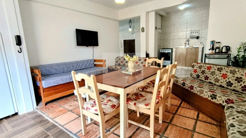 Hotel/Pousada de 490m² no bairro Canasvieiras: 4ª foto da galeria de imagens do imóvel