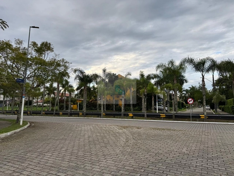 Terreno a venda em Jurerê internacional: 7ª foto da galeria de imagens do imóvel