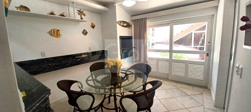 Casa em condominio com 4 quartos sendo 1 suíte com 120m² em Jurerê.: 8ª foto da galeria de imagens do imóvel