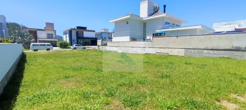 Terreno com 509,40m² nos Jardim Ingleses I