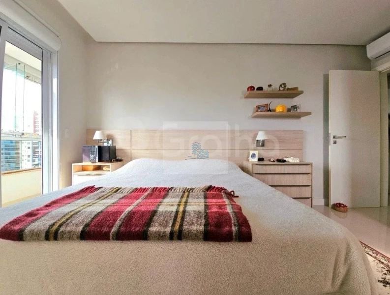 Apartamento de 3 quartos com 3 vagas próximo á Beira Mar: 13ª foto da galeria de imagens do imóvel