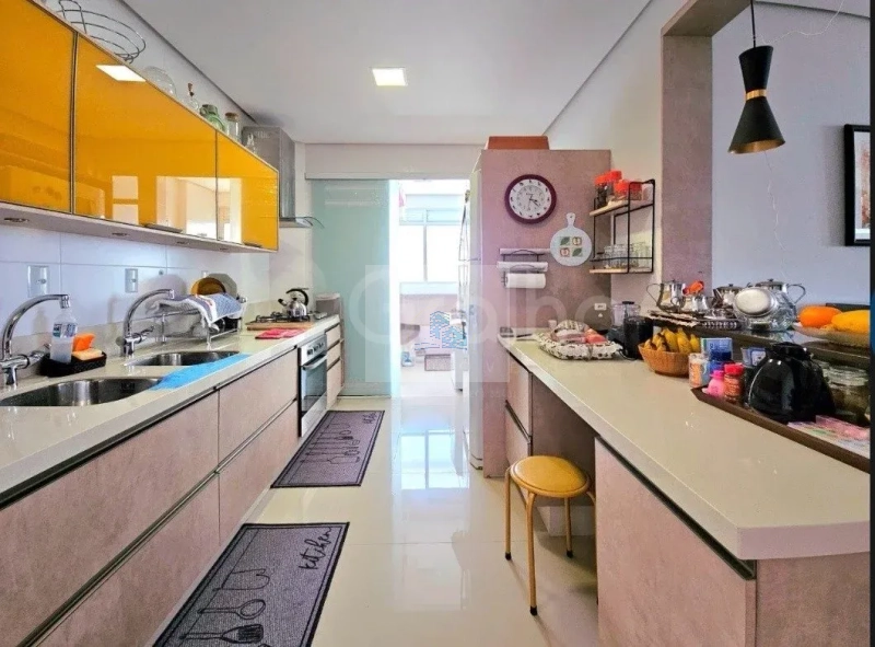 Apartamento de 3 quartos com 3 vagas próximo á Beira Mar: 9ª foto da galeria de imagens do imóvel