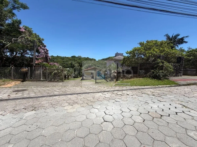 Terreno com 1.910 m² em Santo Antônio de Lisboa, Florianópolis: 6ª foto da galeria de imagens do imóvel