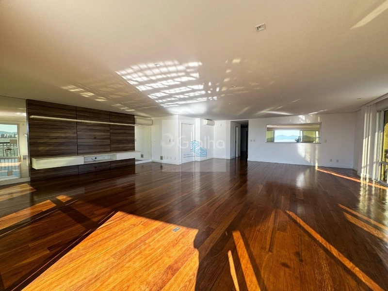 Apartamento 4 suites  La Perle: Vista panorâmica  Mar: 2ª foto da galeria de imagens do imóvel