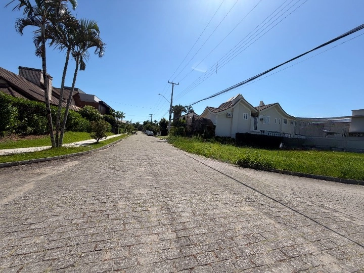 Terreno de esquina à venda – 450m² em Jurerê Internacional: 6ª foto da galeria de imagens do imóvel