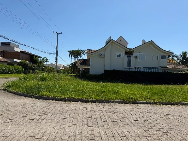 Terreno de esquina à venda – 450m² em Jurerê Internacional: 11ª foto da galeria de imagens do imóvel