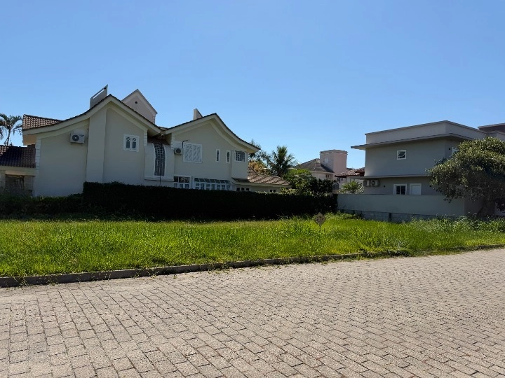 Terreno de esquina à venda – 450m² em Jurerê Internacional: 8ª foto da galeria de imagens do imóvel