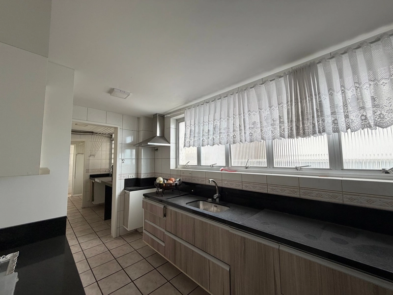 Apartamento frente beira mar com 4 dormitórios sendo 2 suites 2 vagas: 17ª foto da galeria de imagens do imóvel