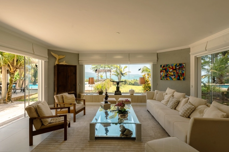 Casa de Alto Padrão com Vista Mar em Canajurê – Florianópolis: 4ª foto da galeria de imagens do imóvel