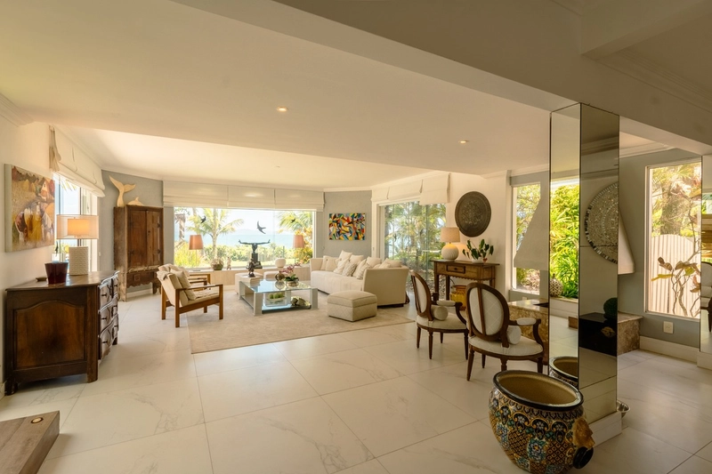 Casa de Alto Padrão com Vista Mar em Canajurê – Florianópolis: 3ª foto da galeria de imagens do imóvel